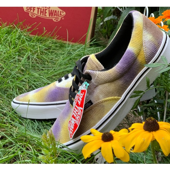 Sale NWT Vans Retro 90’s Boho Tie Dye Blast Classic Comfycush Era - Picture 2 of 12